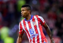 Reinildo sacrificado no empate frente ao Villarreal